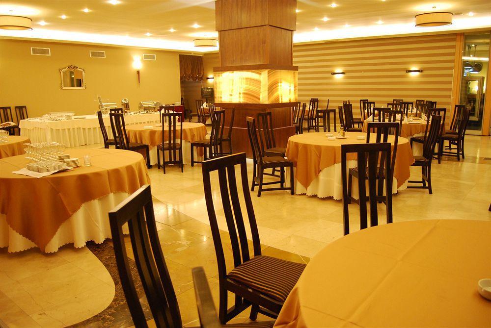 Grand Hotel Napoca Cluj-Napoca Eksteriør bilde